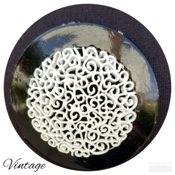 Vintage‎ enamel. Brooch - Picture 1 of 6